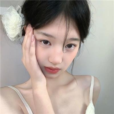 朝鲜名侦探:奴隶的女儿封面